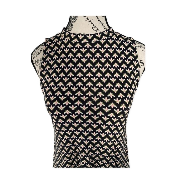 Loft Flower Bud Print Tank Top Blouse Size XS - Picture 3 of 5